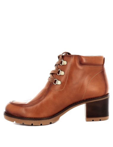 Botín de piel con tacón cuadrado para mujer
