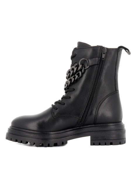 Botín tejano con tachas en serraje mujer