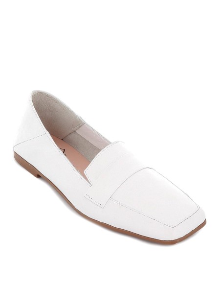 Mocasin piel blanco.