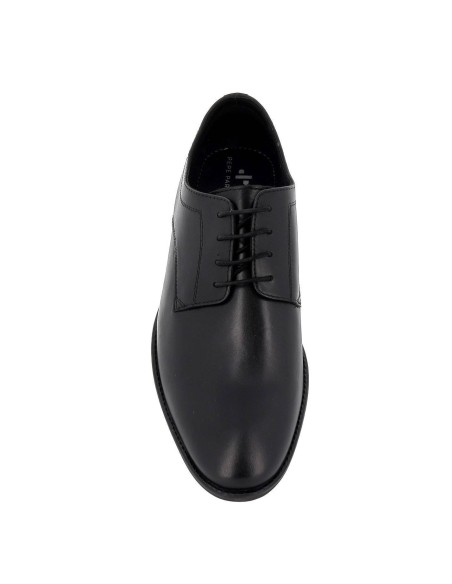 Zapato de cordones en piel suave de gran calidad en negro
