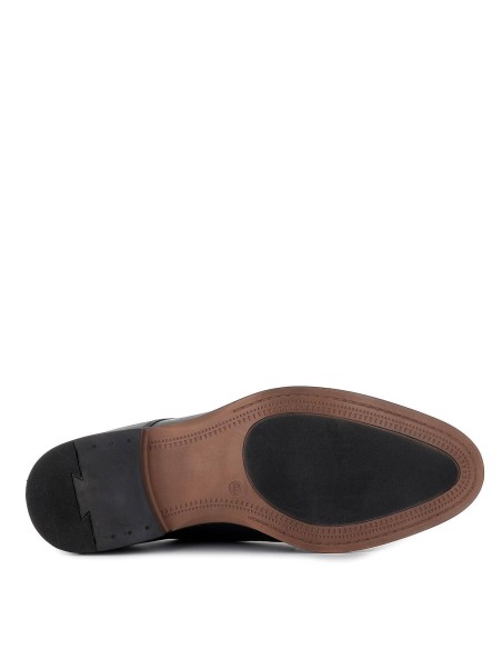 Zapato de cordones en piel suave de gran calidad en negro