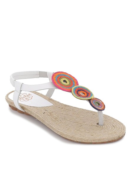 Esclava plana planta yute mujer blanca