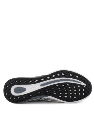 Zapato deportivo MBT suela curva para hombre diseño gris y blanco Gris