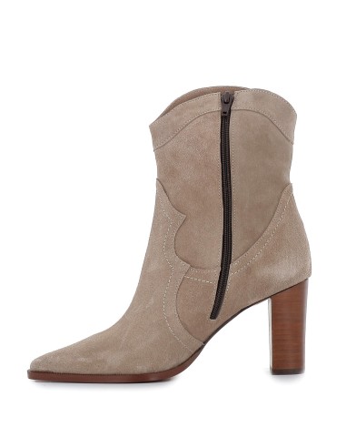 Botín serraje caramelo pespuntes tacón mujer