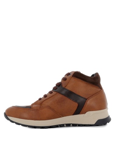 Bota con cordones cuero hombre