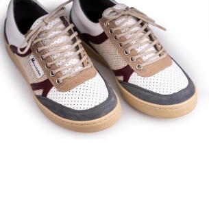 Zapatilla retro napa sintética diseño textura lateral hombre 2