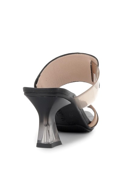 Sandalia vinilo con tacón para mujer negro y beige Negro