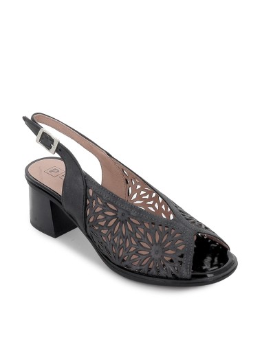 Sandalia cuña microperforado correa talón negro