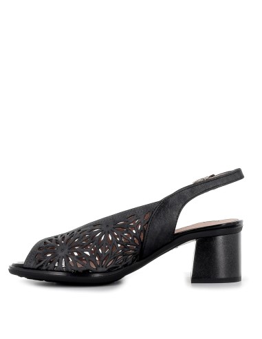 Sandalia cuña microperforado correa talón negro