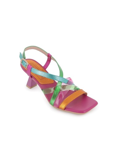 Sandalia vinilo hebilla con tacón para mujer