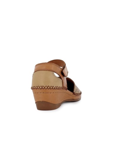 Sandalia cerrada mujer piel aberturas beige Beige