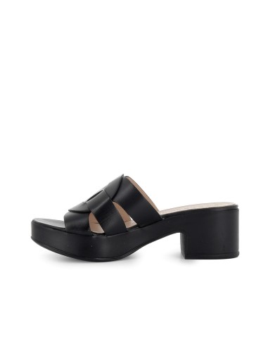 Sandalia de diario con piel y plataforma negra mujer Negro