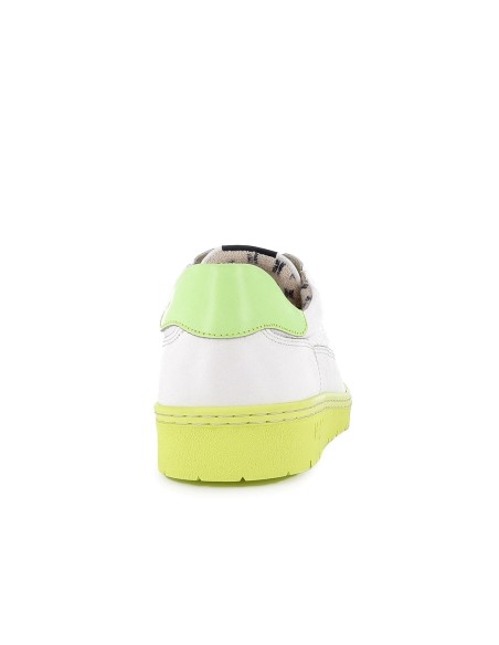 Deportivos piel contraste detalles amarillos hombre blanco