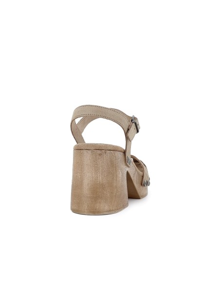 Sandalia tacon suela efecto madera piel mujer arena