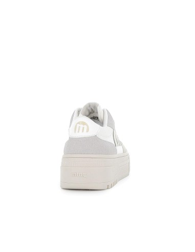 Sneakers deportiva doble suela beige para mujer