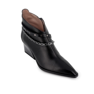 Botin piel de corte irregular con cadeneta y cremallera mujer negro 2