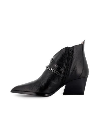Botin piel de corte irregular con cadeneta y cremallera mujer negro