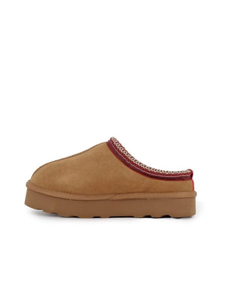 Zueco piel serraje con vivo y pelito interior mujer beige