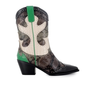 Botin tejano piel diseño tachas y contraste tacón y tacon verde mujer