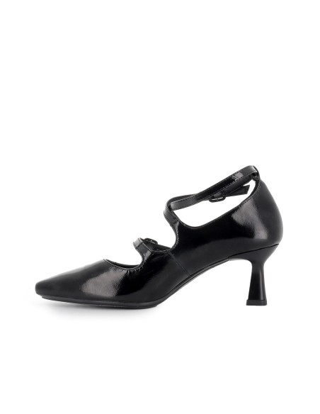 Zapato con correas cruzadas piel charol y tacon fino mujer negro