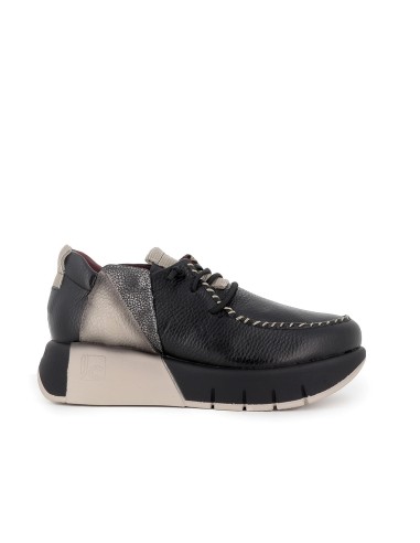 Zapato wallabi piel cordones elasticos y cuña mujer negro