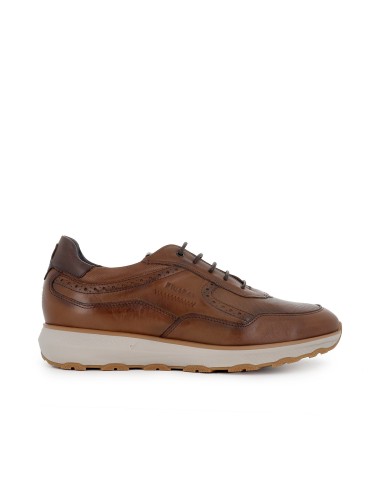 Deportiva  piel cómoda con cordones finos hombre camel