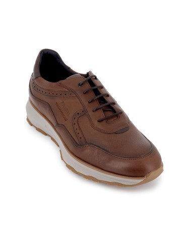 Deportiva  piel cómoda con cordones finos hombre camel