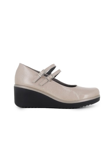 Zapato correa piel charol cuña mujer beige