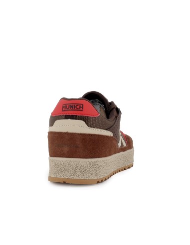 Deportivas piel serraje y nylon detalle rojo contraste hombre marron