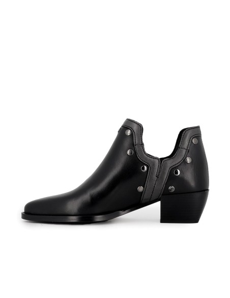 Botín piel abertura con tachas mujer negro