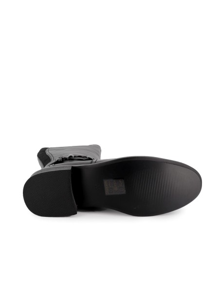 Bota alta tipo montar de piel con detalle lateral mujer negra