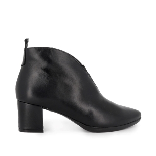 Botin piel suave de corte irregular con cremallera mujer negro