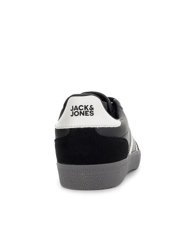 Deportivas modernas diseño contrastes cordones hombre negras