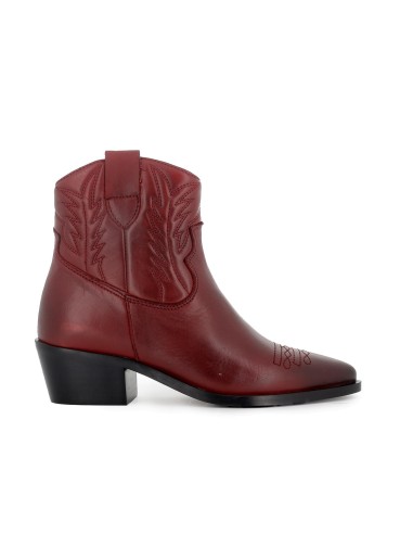 Botin campero piel lisa bordados tacón bajo mujer rojo