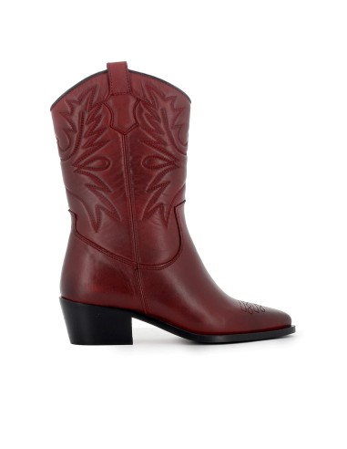 Bota campera piel lisa bordados tacón mujer roja