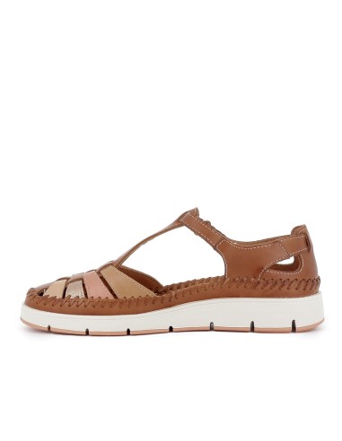 Sandalia cerrada piel multitiras y velcro con cuña mujer marron