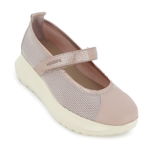 Zapato con correa piel y rejilla velcro cuña ligera mujer beige 2