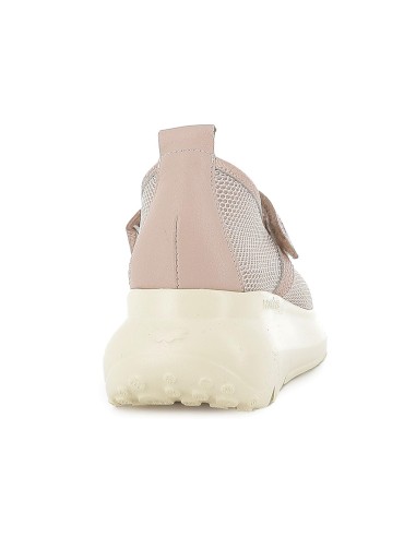 Zapato con correa piel y rejilla velcro cuña ligera mujer beige