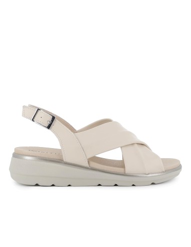 Sandalia piel tiras cruzadas hebilla en talon y cuña mujer beige