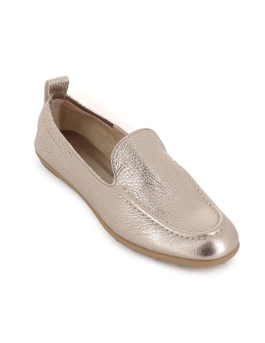 Mocasin piel lisa piso plano de goma mujer dorada