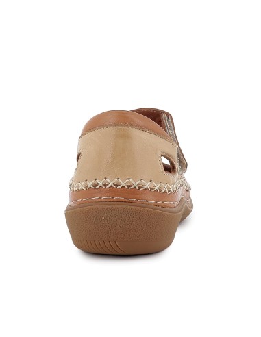 Zapato correa piel picados diseño velcro cuña media mujer beige