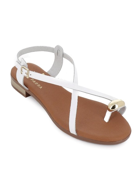 Sandalia piel tiras cruzadas y adorno metal plano mujer blanco