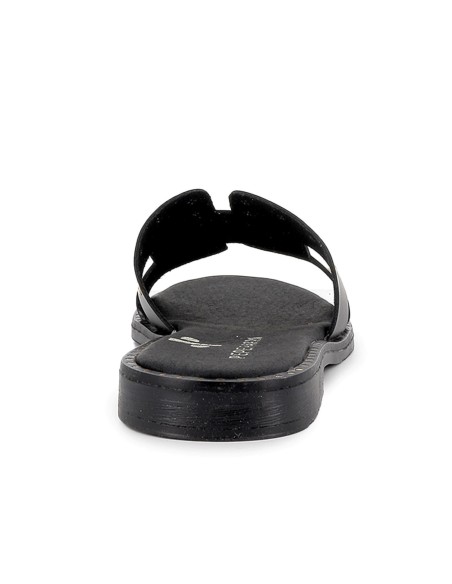 Zueco piel con tachas decorativas mujer plano negro