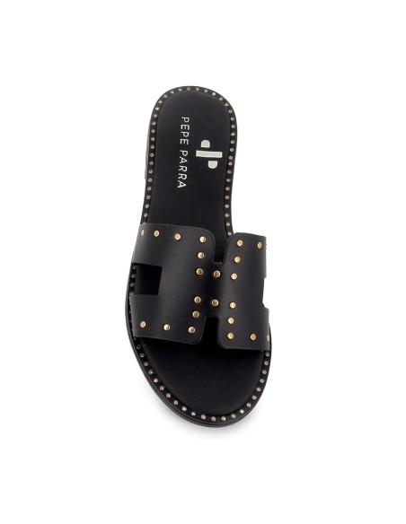 Zueco piel con tachas decorativas mujer plano negro