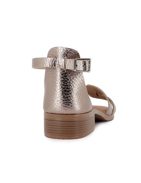 Sandalia con talon cerrado de piel y tacon bajo mujer dorado