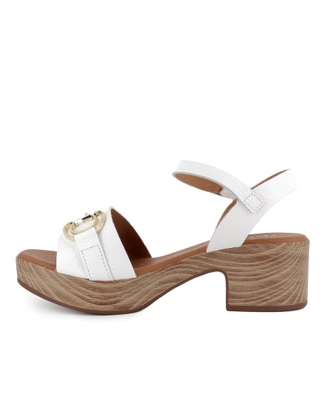 Sandalia piel suela cómoda con hebilla y tacon mujer blanca