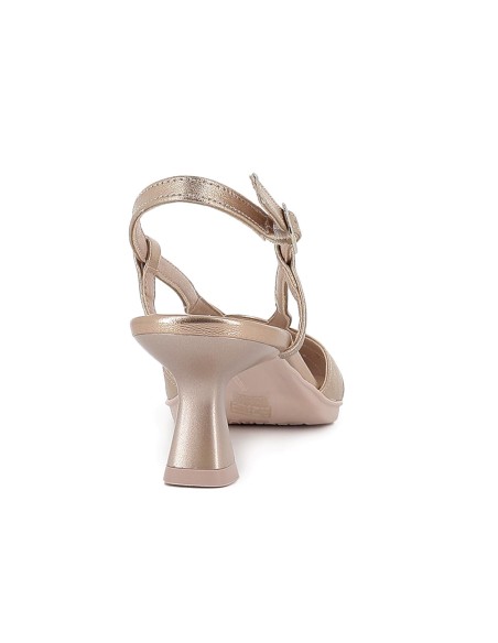 Salon destalonado piel multitiras tacon medio mujer dorado