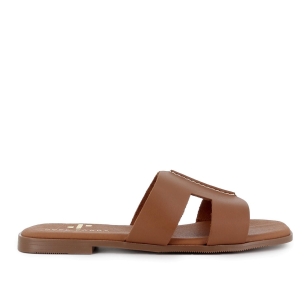 Zueco piel plano horma cuadrada mujer marron