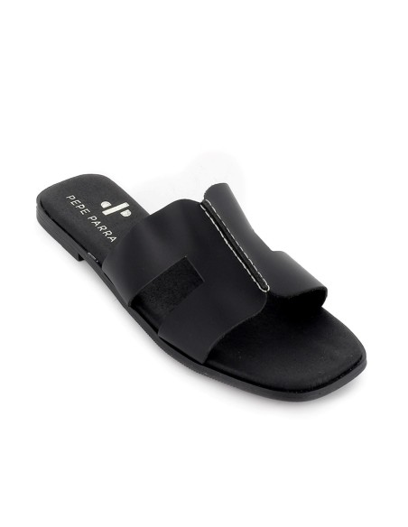 Zueco piel plano horma cuadrada mujer negro