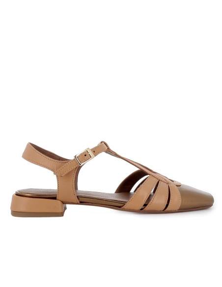 Zapato vestir piel multitiras y tacon bajo mujer marron